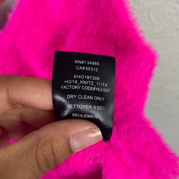 For Love and‎ Lemons Hot Pink Cropped Tank - Picture 5 of 5